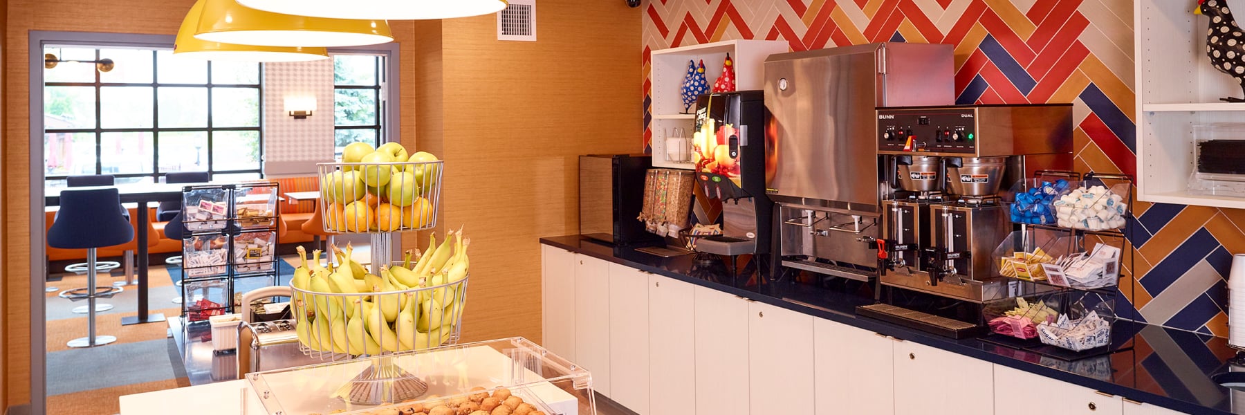 Amenities at LivINN Hotel,South Burnsville