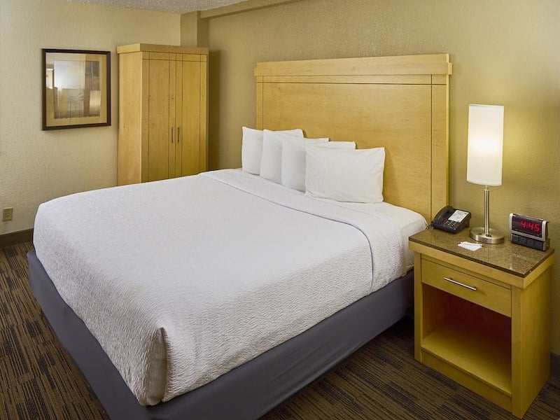 Economy King Non Smoking Room at LivINN Hotel,South Burnsville