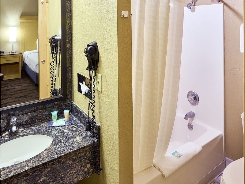 Economy King Non Smoking Room at LivINN Hotel,South Burnsville