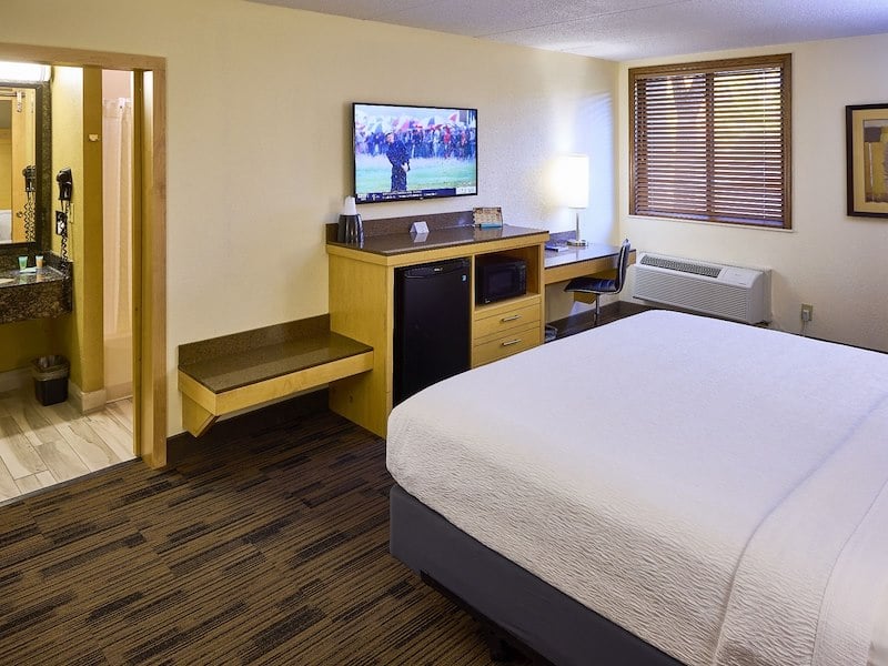 Premium King Non-Smoking Room at LivINN Hotel, South Burnsville