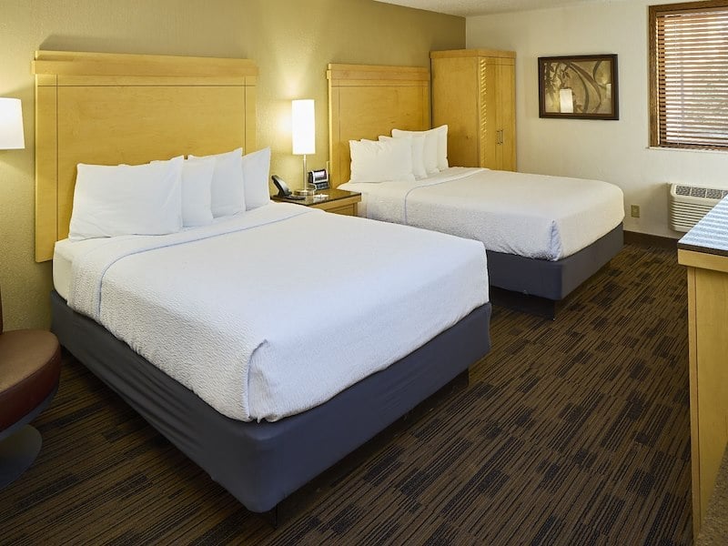 Premium 2 Queen Accessible Non Smoking Room at LivINN Hotel, South Burnsville
